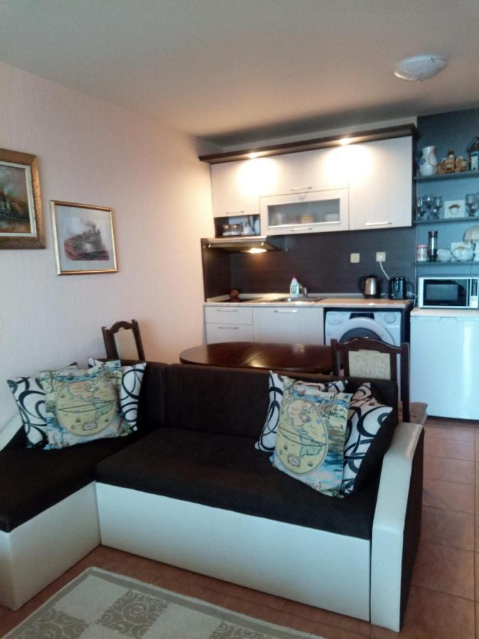 Sea View & Beach Apartment Nesebar Exterior photo