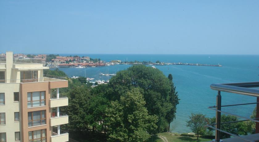 Sea View & Beach Apartment Nesebar Exterior photo